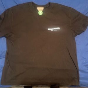 Essentials tshirt